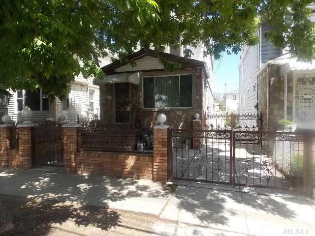 Accepted Offer Under Contract. Excellent One Family Home In South Ozone Park Full Finished Basement With Private Backyard, New Kitchen And 3 Bedrooms.