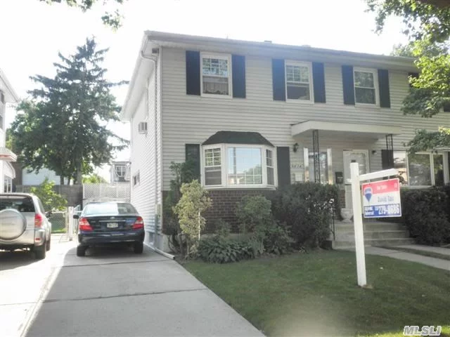 Beautiful Well Maintained Semi-Detached Home.Prime Bayside/Oakland Gardens. Best School Dist#26 Ps46, Is74 And Cardozo High School. Walk To Shops, School And Q27 Bus To Flushing.