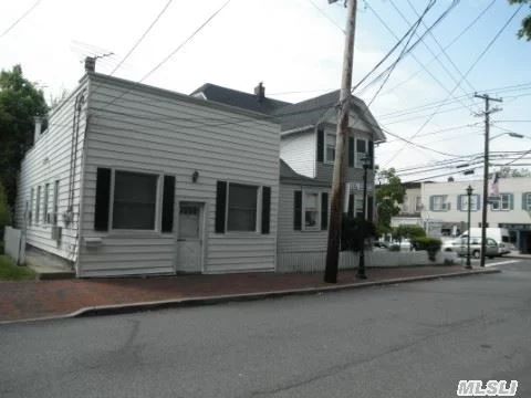 Front Apt #100, Rear Apt #101. Easily Maintained Building In Heart Of Downtown Oyster Bay. Walk To Rr, Shopping, Restaurants, Park And Beach!