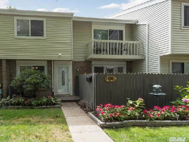 Totaly Updated Townhouse In Woodgate. Great Courtyard Location, New Granite Kitchen, Spaciouse Master Bedroom With Balcony & Wic, Lg 2nd Br, New Windows & Doors, New Heater & Cac, Outside Storage, Pull Down Attic. Must See.