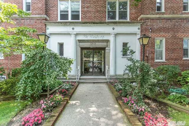 No Board Approval...Sponsor Unit...Fabulous One Bedroom Apartment In Pre-War Building. Beautiful Hardwood Floors, Renovated Kitchen With Dinette & Updated Bath. Spacious Rooms Throughout & Sunken Living Room.  (Shares - 92)  (Buyer Pays City & State Transfer Tax)