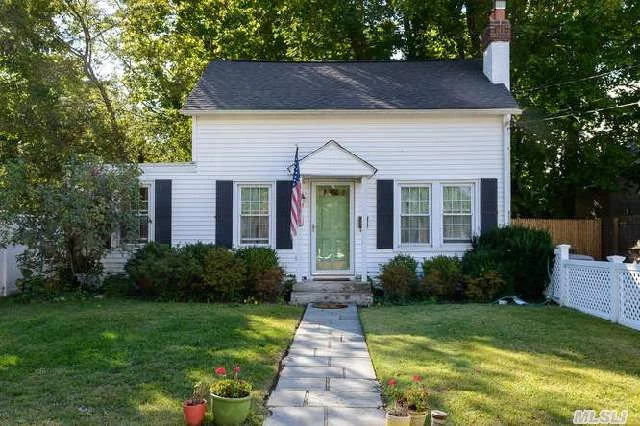 3 Bedroom 2 Bath Cottage Located In A Perfect Location Near Town And Train, Nestled On A Quiet Country Lane. Wonderfully Updated Home With Fireplace, Patio, Granite Kitchen With Stainless Steel Appliances,  Wood Floors And Gas Heat. Great Price Point To Be In Charming Locust Valley.