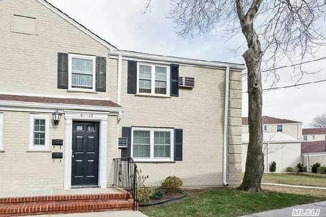 Pets Allowed, No Interview Required, No Flip Tax, Near Major Highways, Bus To Manhattan, North Of Alley Pond Park, **Sd#26**, Wood Floors, Bright & Sunny, Rentable After 2 Years, Excellent Condition, Very Attractive Unit. Easy Showing