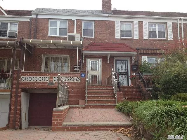 Fresh Meadows, Attached 1 Family Renovated Brick House. 3 Br, 1.5 Bath, Formal Living Room, Dining Room, Kitchen. Full 1 Car Garage . Gas Heat , New Roof. European Custom Made Kitchen , Closets & Baths. Ductless Split System A/C Throughout The House. 2 Blocks From Union Turnpike . School District 26. Close To All.