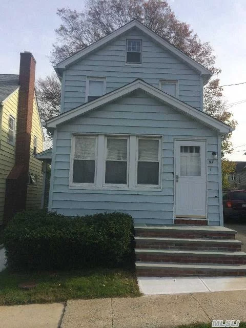 Super Clean , Bight N Sunny 2nd Floor 1 Bed, Flex Terms. Includes Heat. Own Elec Meter.