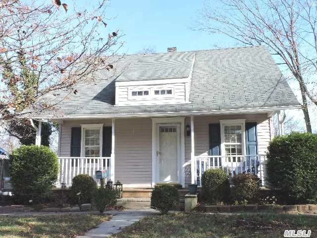 Welcoming Front Porch Greets You & Your Guests Into This Charming Cape On 324&rsquo; Deep Property Bordering Wingan Hauppauge Brook. Bi Level Deck Overlooks Serene Yard W/Perennial Gardens. New 200 Amp Elec & Water Main. Updated Vinyl Siding ( 8Yrs), Double Pane Windows ( 8Yrs) & Roof Approx 10Yrs/1 Layer. Hardwood Floors Beneath Carpet. Star Tax$9498