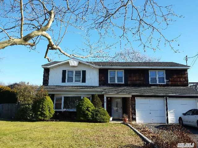 Prestigious Captree Landing A Large Sunny Home 4-5 Bedroom Colonial, Kitchen With Center Island, Tile/Wood Floor, L/R, D/R, Washer/Dryer Upstairs Shed Included, Docking Available! Walk To Private Beach!