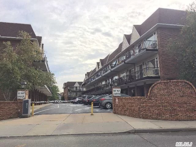 2-Bedroom Condo Walking Distance To Lirr, Lynbrook Village Shopping, Restaurants And Movie Theater! Living Room/Dining Room With Large Windows And Sliding Doors To Terrace. Private Basement Storage Room. Basic Star $1, 427