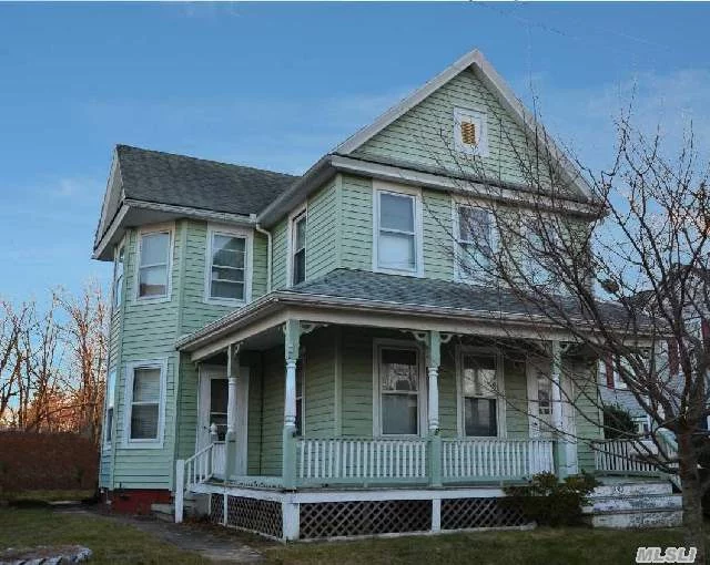 Perfect Village Location Centrally Located To Town, Jitney And Beach. Front Porch, Oversized Room, Eat In Kitchen, Cast Iron Radiators And Plenty Of Windows And Light.