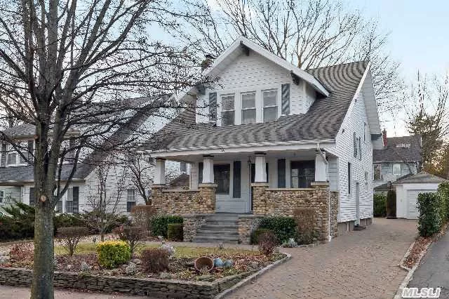 Craftsman Front Porch Colonial, Just .3 Mi To Main St. Bright & Open Floor Plan Has Spacious Dr/Lr W/Handsome Stone Wb Fplc, Fr & Eik W/Skylights, Gas Cooking & Doors To Landscaped Yard. 3 Spacious Brs Incl. Mbr W/Ample Closets & Office Nook, Full Ba. Full Basement W/Laundry, Systems, Well Equipped Workshop, Rec Rm, Bath. Cac-Ready. Many Upgrades!