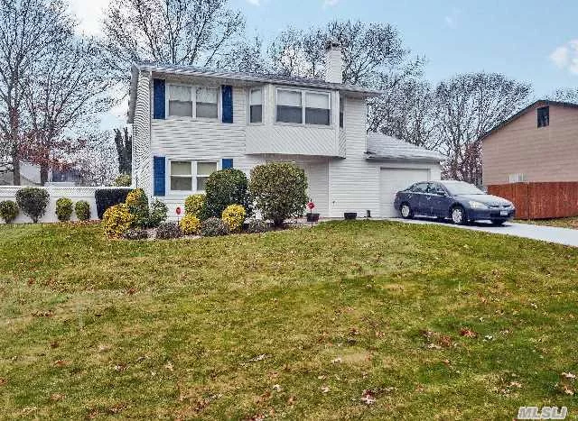 Fabulous 4 Bedroom Colonial On Quiet Block. Updates Include Baths, 3 Yr Old Roof, Windows, Oil Tank, Heating System, Front And Back Entrances, Patio, Driveway, Some Appliances. Country Club Backyard, Perfect For Entertaining!