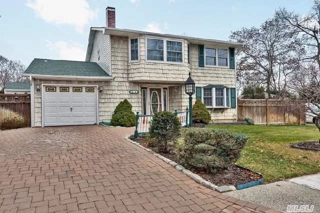 Super 4 Bedroom Colonial On Quiet Street. Huge Den, Oversized Kitchen, New Roof, New Cac, Updated Hw Heater, Driveway And Patio Pavers Done A Few Years Ago. Perfect Home In A Perfect Location!