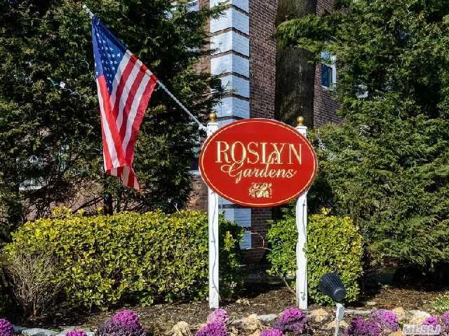 Spacious First Floor One Bedroom Unit With Large Closets Throughout. Convenient To All; Railroad, Highways, Shops, Restaurants, Parks And The Beautiful Village Of Roslyn.