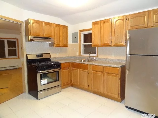 Cozy 1 Br Apt On 2nd Fl Of Private House. Features Private Entry,  Recently Renovated Laminated Wood Floors And Stainless-Steel Appliances. Tenant Controls And Pays For Heat, Gas & Electric. Small Pet Depending On Size/Breed. Pet Deposit Additional. Includes Use Of Backyard