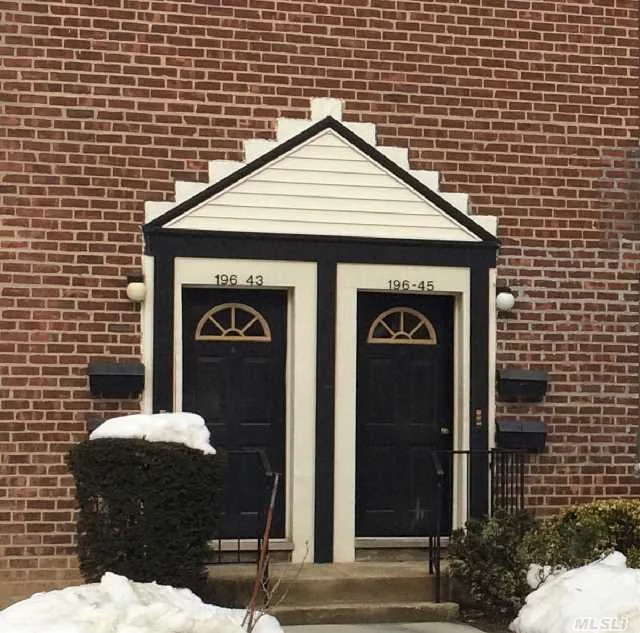 Lovely First Floor 2 Bedroom Co-Op Unit In The Heart Of Fresh Meadows. Best School Dist. Beautiful Courtyard. Walking To Shopping, Park And Buses. Sublease Allowed After One Year.