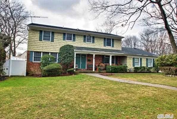 This Center Hall Colonial On Over 1/2 Acre Of Parklike Landscaped Property Features, Updt Eik And Bths, Fpl, Skylight, Alarmed, Ugs, Hardwd Floors, Trex Deck, Agp, Hot Tub, New Cac, Heat, Arch.Roof, 200 Amp, Pavered Patio, Walk .A Must See.Major $$$ Adjustment!! Taxes Never Have Been Grieved! Occupancy Oct/Nov