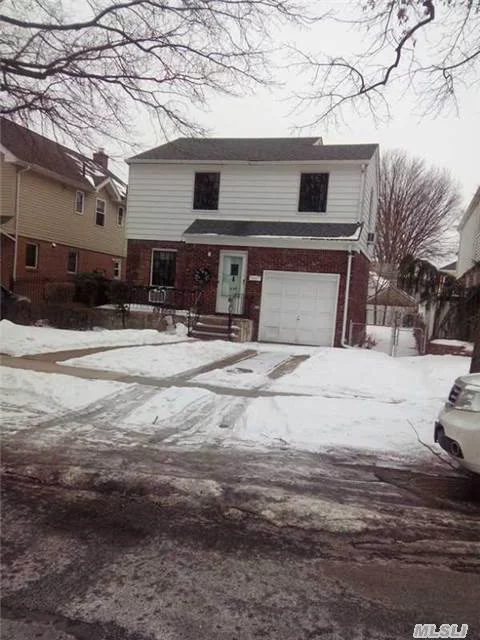 Large Backyard / Garden Area, One Car Garage, Solid Woof Floor, Gas Heat, 3 Room A/C, Cools Whole House.