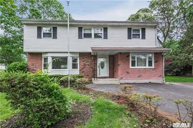 Colonial In Lake Hills With Legal Accessory Apartment W/ Proper Permit Renewals. Hardwood Floors Throughout, Close To Lie And Train! Taxes With Star 11, 359