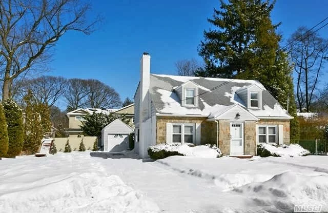 Charming With Oversized Property On Dead End Street In The Terrace Section Of Port Washington. Lr W/Fpl, Dining Area With Bay Window And Hw Flrs, Large Sunlit Kitchen With Sliding Door To Yard And Deck. Great Room W/Walls Of Windows & French Doors To Family Room. First Floor Br, New Full Bath. 2nd Floor Mbr, + 3 Brs, & 1 Full Bath.