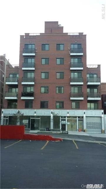 Brand New Condo, 15Yrs Tax Abatement, One Block To Main St And Supermarkets, Roof Terrace 300Sqft, Manhattan View.