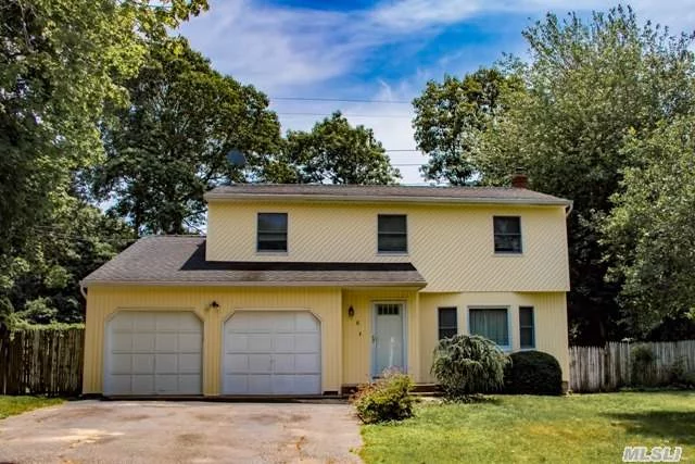 Enjoy The Privacy Of A Cul-De-Sac W/Close Proximity To Main Roads & Transportation. Bright Formal Lr & Dr, Updated Eik, Large Den. 1/2 Of 2 Car Garage Is Finished For Additional Storage. Hardwood Floors Throughout. Unfinished Basement. Master Br W/En Suite & Wic.