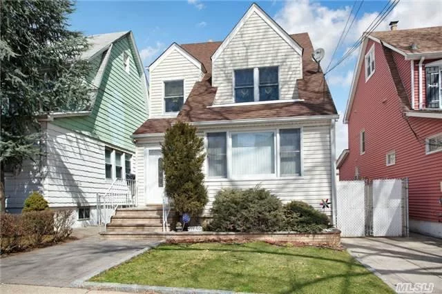 Beautiful 2 Family Home In Heart Of Whitestone, Queens.