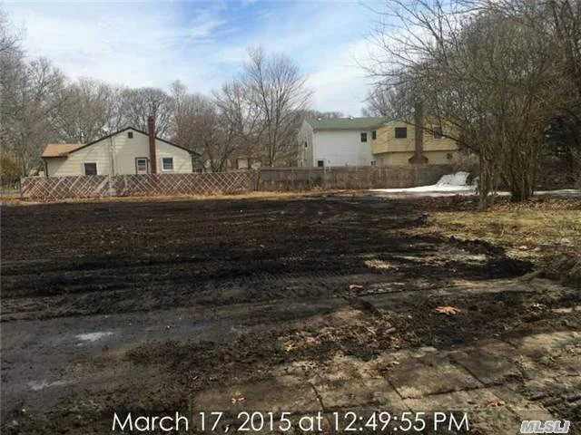 This Lot Was Developed The House Was A Burn Out And Knocked Down. Great Level Cleared Lot Ready To Build Your Home. This Sale Includes Lots 38, 37, 36