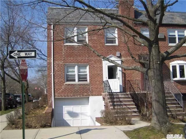 Hard To Find, Spacious 20 Footer Semi-Attached Brick Townhouse, Won&rsquo;t Last! *All Information Including But Not Limited To Taxes, Lot Size, Age Of Property Are Not Guaranteed And Should Be Independently Verified.