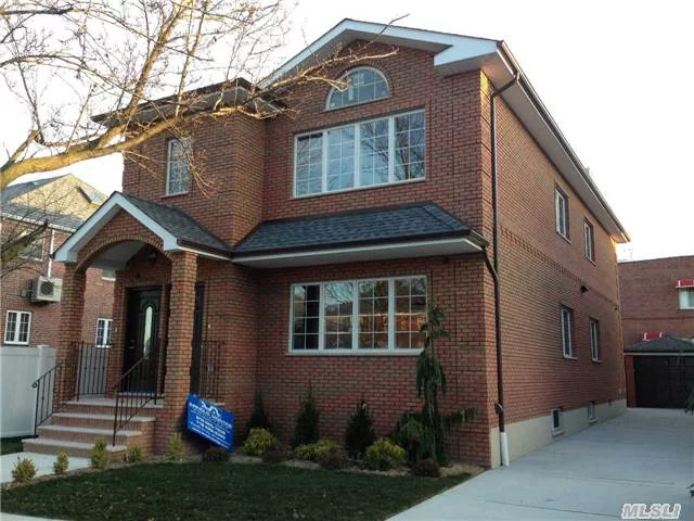 Gorgeous Detached New Large Legal 2 Family In Convenient And Quiet Neighborhood. Top Of The Line Building Materials. Granite Kitchens And Baths. 9-Foot Ceiling. Walk To Ps 173,  Jhs 216 And St. John University. Close To Bus Stop #30,  #31,  #46 And Manhattan Express Bus. Convenient To All.