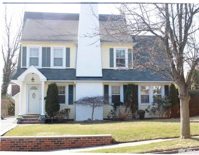 Mint Condition, Bright And Sunny 3 Brs 2.5 Bths Colonial W/Granite Eat-In Kitchen, Lovely Patio, Large Flat Yard. Cac, Newly Paved Driveway, New Garage Door And New Hot Water Tank. Convenient To Town/Train.