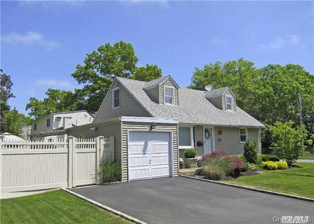 Located In The Heart Of Massapequa Park Close To Lirr And The Village Lies This Prestine 4 Br, 1 Bath Cape. Gutted And Re-Built 5 Years Ago With New Insulation Sheetrock And Electrical. Beautiful Euro Style Kitchen And Bath. Solid Wood Floors Throughout. Igs And Private Landscaped Property. New Drive Way Architectural Roof Etc. Move Right Into This Gem. Massapequa Schools.