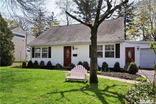 Bright And Sunny, Mint Salem 3 Bedroom, 2 Full Baths, Renovated Kitchen W/Stainless Steel Appliances, Living Room W/Fireplace, Dining Room, Large Family Room, Screened Porch Overlooking Slate Patio And Fabulous Large Fenced Yard.