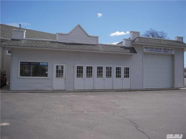 If You Are Looking For A Great Location For Your Business - Look No Further. This High Traffic, High Visibility 1, 650 Sq Ft Space Is For You. Space Is Wide Open With One Office And 1/2 Bath. Can Customize To Meet Your Needs. Parking In Front Of Building For 4-5 Cars And Plenty Of Parking In The Rear. Building Has Gas Heat And Cac - Tenant Pays Utilities.