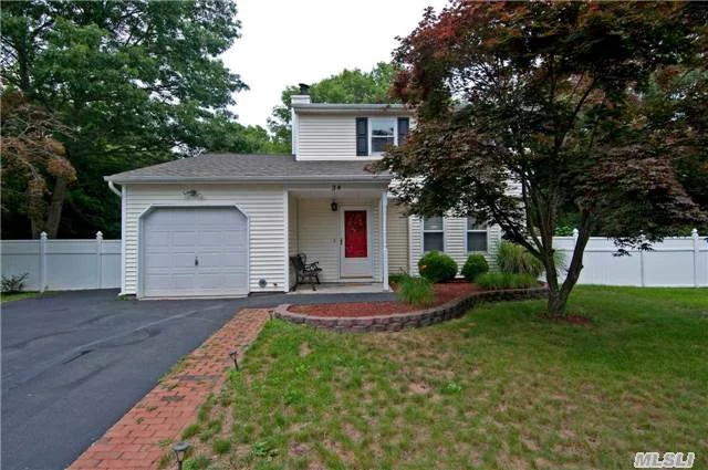 Welcome Home! Move In Ready Colonial. All Updated. Granite Eik, Newer Cac & Peerless Boiler, Wood Floors. Huge Park Like Property W/Pool As Gift! Trek Decking, Pvc Fence As Well.