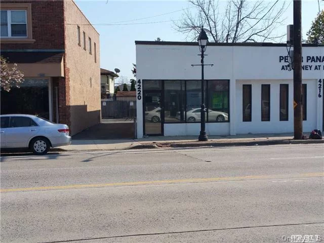 This Is A Fantastic Retail Or Office Building Of Appox 750 Sqft. Can Be Used For Almost Any Type Of Business! It Has Room For 2 Parking Spots Behind The Building And Plenty Of Street Parking. Private Bathroom. Great Visibility And Signage On Busy Merrick Rd.