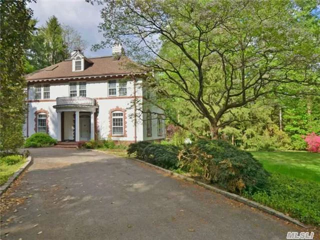 Historic Stately Georgian Colonial Built In 1913 On 2 Acres. Originally Built By Mrs. Harriman As A Gift To The Carnegie Foundation. This Second Renaissance Revival Style Home Was Designed By Peabody Wilson Brown. Renovated With Elegant Classic Design, All New Baths And State Of Art Kitchen All W/Radiant Heat. New Gas/Heat, Cooking, All Floors Refinished. Beach And Mooring