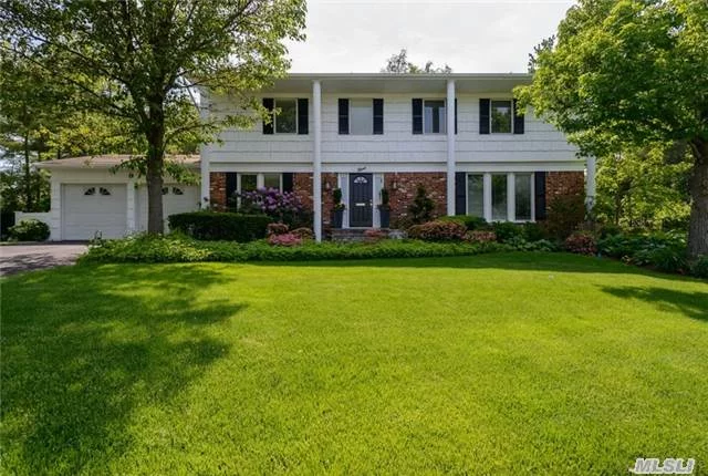 Mint Center Hall Colonial With 2 Story Entrance On Quiet Cul-De-Sac In Flower Hill. Updated Kitchen And Baths, Finished Basement, Park-Like Grounds With Gunite Pool, Deck And Patio.