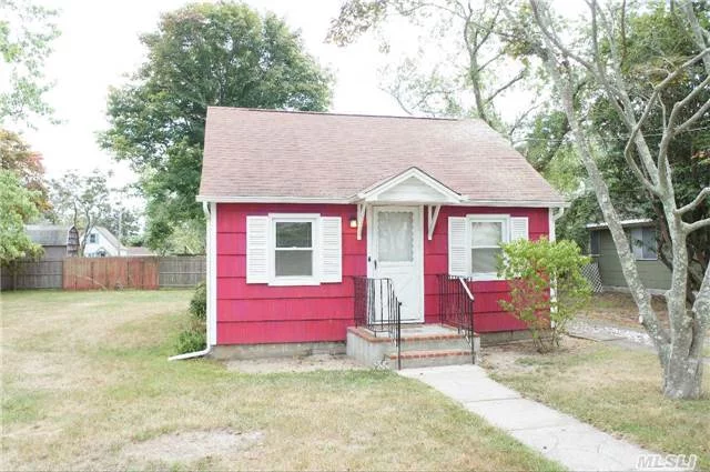 Perfect First Home, Weekend Getaway, Or Investment Property. At This Price Don&rsquo;t Walk Run!