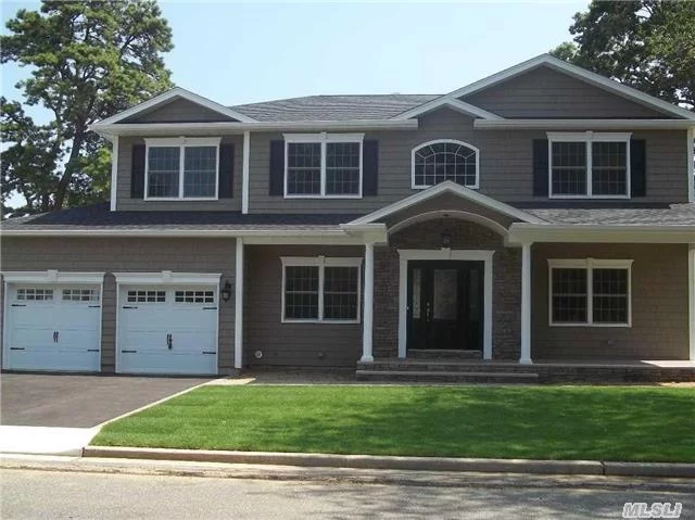 Make This Gorgeous Ch Colonial Your Dream Home! Oversized Property 100X100. 2 Story Grand Entry..Designer Kit/Ss Appl/Granite/Center Island..Custom Baths..Fam.Rm/Gas Frplc..9&rsquo; Ceilings/1st Floor....Custom Molding/Hw Flrs Throughout...Cac...Igs.. 2 Car Garage...This Is An Energy Star Home! Great Opportunity To Customize Your New Home! *Pictures Are For Workmanship Only*