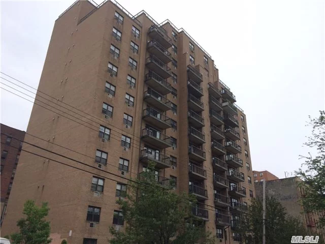 Excellent Location!! Mins To Downtown Flushing & Supermarkets. One Indoor Parking Included. Door Man. Gym. Sauna. Pool Rm. Meeting Rm. High Fl Unit Facing South. Very Bright And Airy. Large 2 Br And 2 Baths. Biggest G Line Unit. Huge Balcony. Gorgeous Hardwd Fl. Huge Walk In Closets. Fully Renovated Kit And Baths. Washer/Dryer. All Info For Ref Only. Pls Verify On Own.