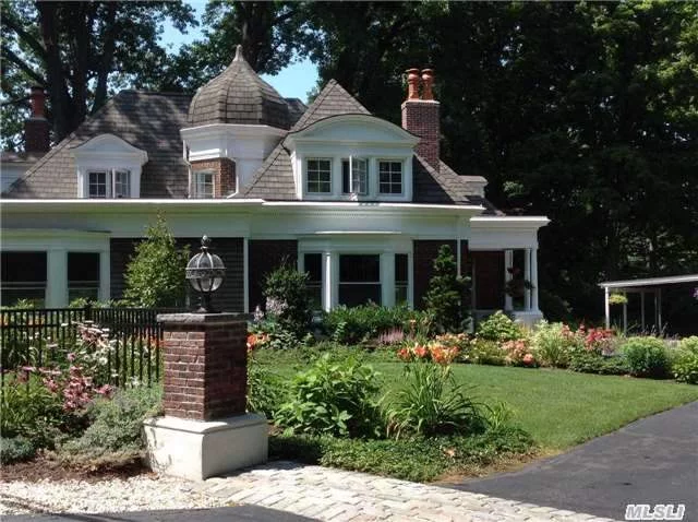 This Carriage House Circa 1898 Part Of Maxwellton Estate Set On Arborlike 1/2A. Completely Restored To Orig Luster.New Custom Eik W/6 Top Wolf & Center Island.New Bths, Roof, Copper Gutters/Leaders, Custom Pella Windows W/Authentic Lead Trim, New Cesspool, Heating System W/Gas Conversion, Generac Whole House Generator, Wood Flrs Thruout, Gar & Carport..Private Beach, Golf & Tennis