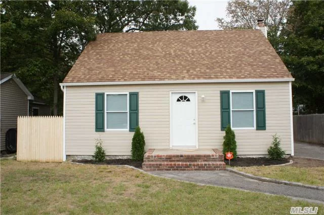 Where Can You Get A Completely Redone 4 Bedroom Home For Under $150K ? Right Here- New Roof, Siding, Kit W/ Ss Appliances. Hard Wood Floors On First Floor. And More. Why Rent? Make An Appointment Today! Close To All.