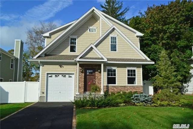 Beautiful New Construction--Colonial Style Home With 4Bedrm. Syosset School District. Must See!