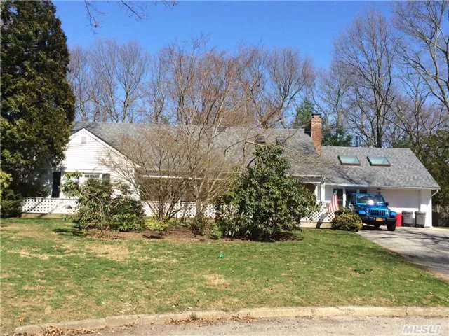 Reduced. Exp. Framingham On Quiet Cul-De-Sac In Desirable S Section. Large Formal Lr W/Fpl. Dr., Kitchen W/Breakfast Nook, Office, Family Room, Master W/Full Bath, Bdrm, Fbth. 2nd Floor:. 4 Lg Bedrooms, Den With Vaulted Ceiling/2 Skyilights. Accessory Apt (Living Room, Eat-In-Kitchen, Bedroom, Fbth. House Sells As Is. Motivated.