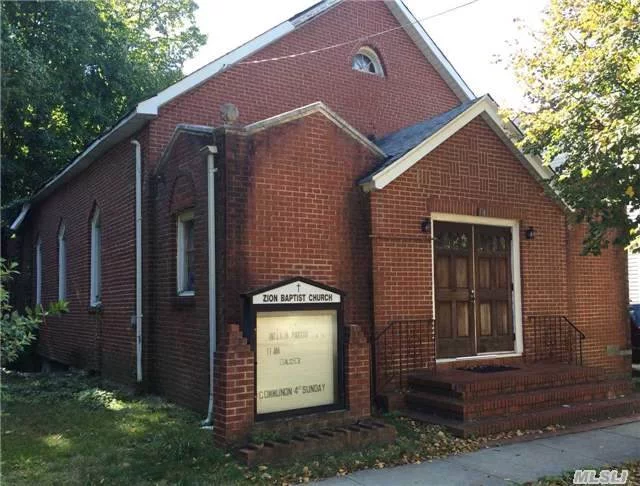 Excellent Location For Interdenominational Center. Situated On A Residential Block In The Heart Of Port Washington. Possible Uses For Daycare. Yoga Studio, Or Religious Center With Proper Permits.