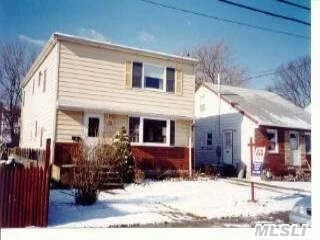 3 Bedroom, Large Liv, Fdr, Eik, Full Bath, Small Pet Possible W/ Pet Deposit, Security And Credit Check Required