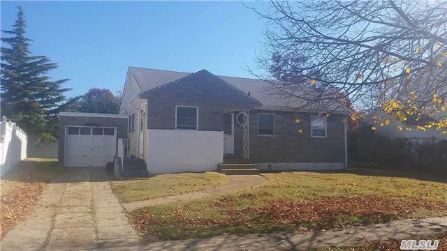 House Needs Tlc In Fantastic Crown Village Location. Pie Shaped Yard With More In Back. 62X101X82X109. Appliances As Is. Gas Cooking/Heat/Sep Hw/Dryer. Good Access To John J Burns Park, Marjorie Post Park, Schools, Shopping & Transportation. Larger Homes Adjacent And Across The Street In A Residential Setting.
