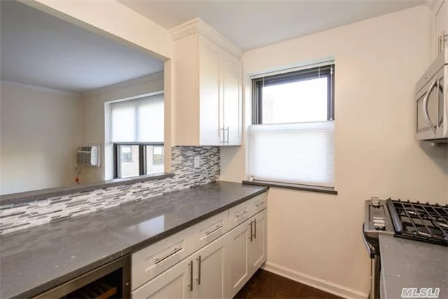 This Completely Renovated Sponsor Owned Apartment Does Not Require A Board Application! Features Include A Kitchen With Quartz Counter Tops, Cushion Close Cabinetry And A Wine Refrigerator. The Apartment Has Crown Moldings Throughout And Beautiful Espresso Floors. The Spa-Like Bathroom Has Contemporary Finishes. Pet Friendly, Parking And Near The L.I.R.R.