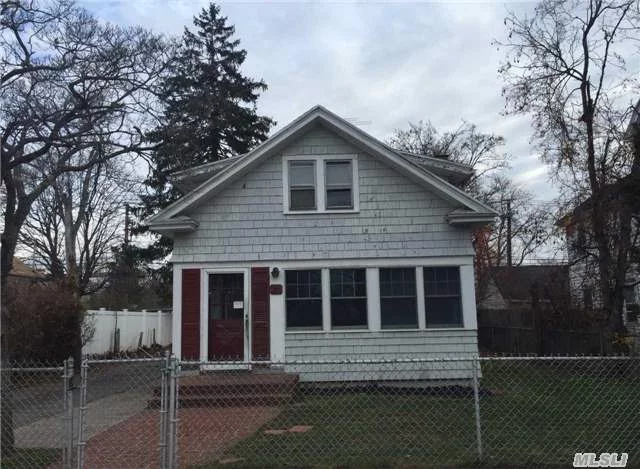 This Is A Fannie Mae Homepath Property. Colonial Style With 2 Bedrooms, 2 Full Bathrooms, Full Basement And Detached Garage. Sits On Large Fenced In Property. Great Potential And Charm.