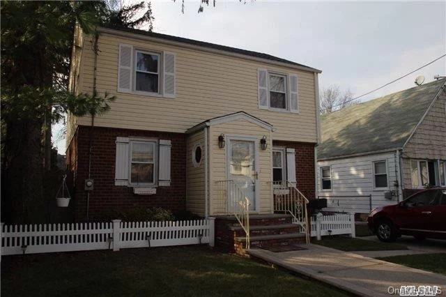 Step Into This Well Kept & Clean Ready To Move In Doll House W/New Roof & Windows-Ose From Kit To Yard-Large Yard W/Lots Of Room For A Pool! Finished Basement W/Large Entertainment Room-Deck Off Kitchen Too! Close To All Shopping, Parkways & Train Station! Close To N24 Bus Stop To Queens!